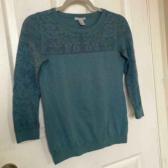 H&M sweater - Picture 1 of 3